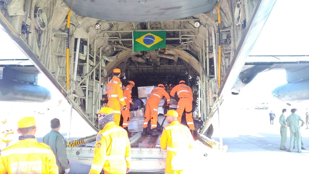 Bombeiros de Minas Gerais desembarcam em Mo&ccedil;ambique &mdash; Foto: Corpo de Bombeiros/Divulga&ccedil;&atilde;o