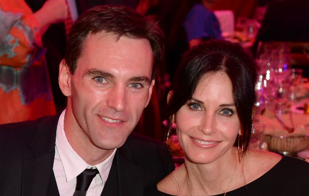 Courteney Cox e Johnny McDaid. (Foto: Getty Images)
