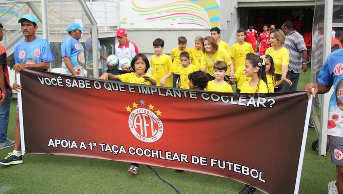 Crianças com implante coclear América-RN (Foto: Fabiano de Oliveira)
