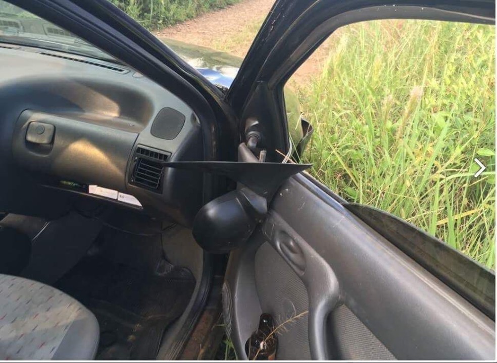 Motorista estava acompanhado, conforme a PM (Foto: Polícia Militar/Divulgação)