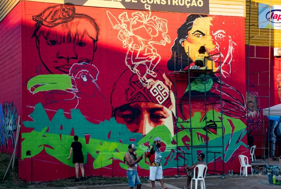 Grafiteiros de vários países participam do encontro que já ocorreu em Rio Branco — Foto: Mazinho Rogério/G1