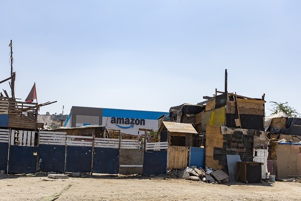 Centro de distribuição da Amazon em Tijuana, no México (Foto: Francisco Vega/Getty Images)