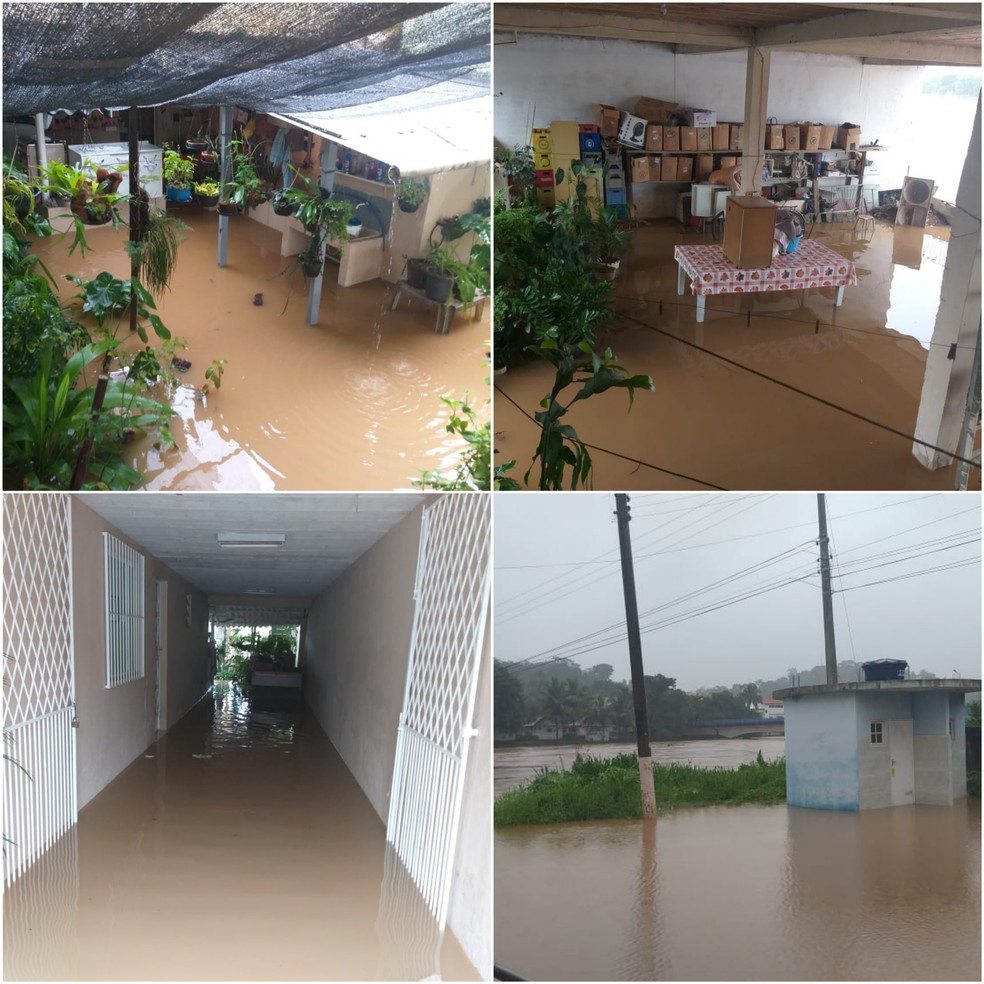 Casa fica inundada depois de transbordamento de rio e alagamento da cidade, em Italva, no interior do Rio — Foto: Italva em Foco/Divulgação
