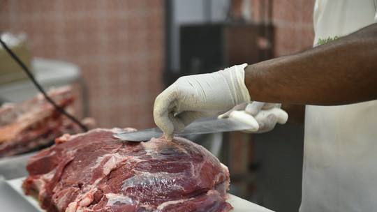 IPCA-15: Carne tem em março maior queda desde novembro de 2021 