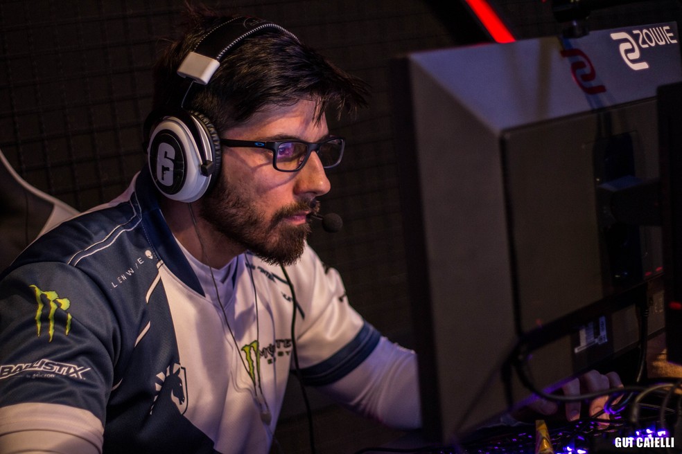 Rainbow Six Siege: ziGueira diz que torce contra times brasileiros e ...