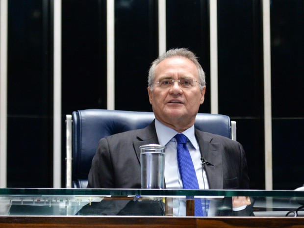 O presidente do Senado, senador Renan Calheiros (PMDB-AL), durante sessão ordinária no plenário do Senado (Foto: Jefferson Rudy/Agência Senado)
