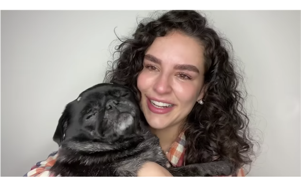 K&eacute;fera Buchmann anuncia o fim de seu canal no YouTube &mdash; Foto: Reprodu&ccedil;&atilde;o/YouTube