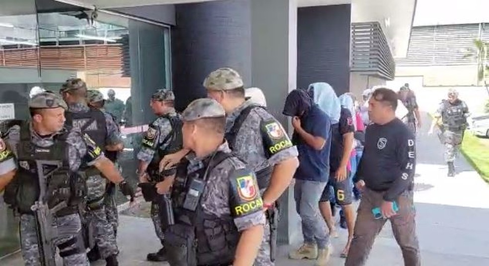 PMs suspeitos de envolvimento em chacina no Amazonas foram presos — Foto:  Josney Benevenuto/Rede Amazônica