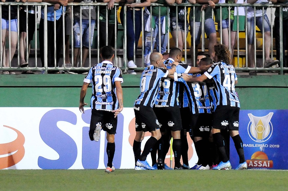 Não assistiu ao jogo? Leia aqui o resumo e veja como foi a partida entre Chapecoense e Grêmio