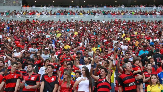 Arquibancada lotada na partida entre Flamengo e Santos pelo Brasileirão (Foto: Getty Images)