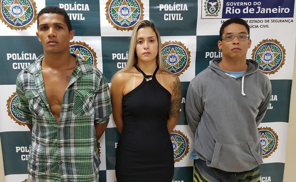 Trio preso em ação conjunta da PRF com a Desarme, em Seropédica e no Rio, por tráfico de drogas e armas (Foto: Polícia Civil/Divulgação)
