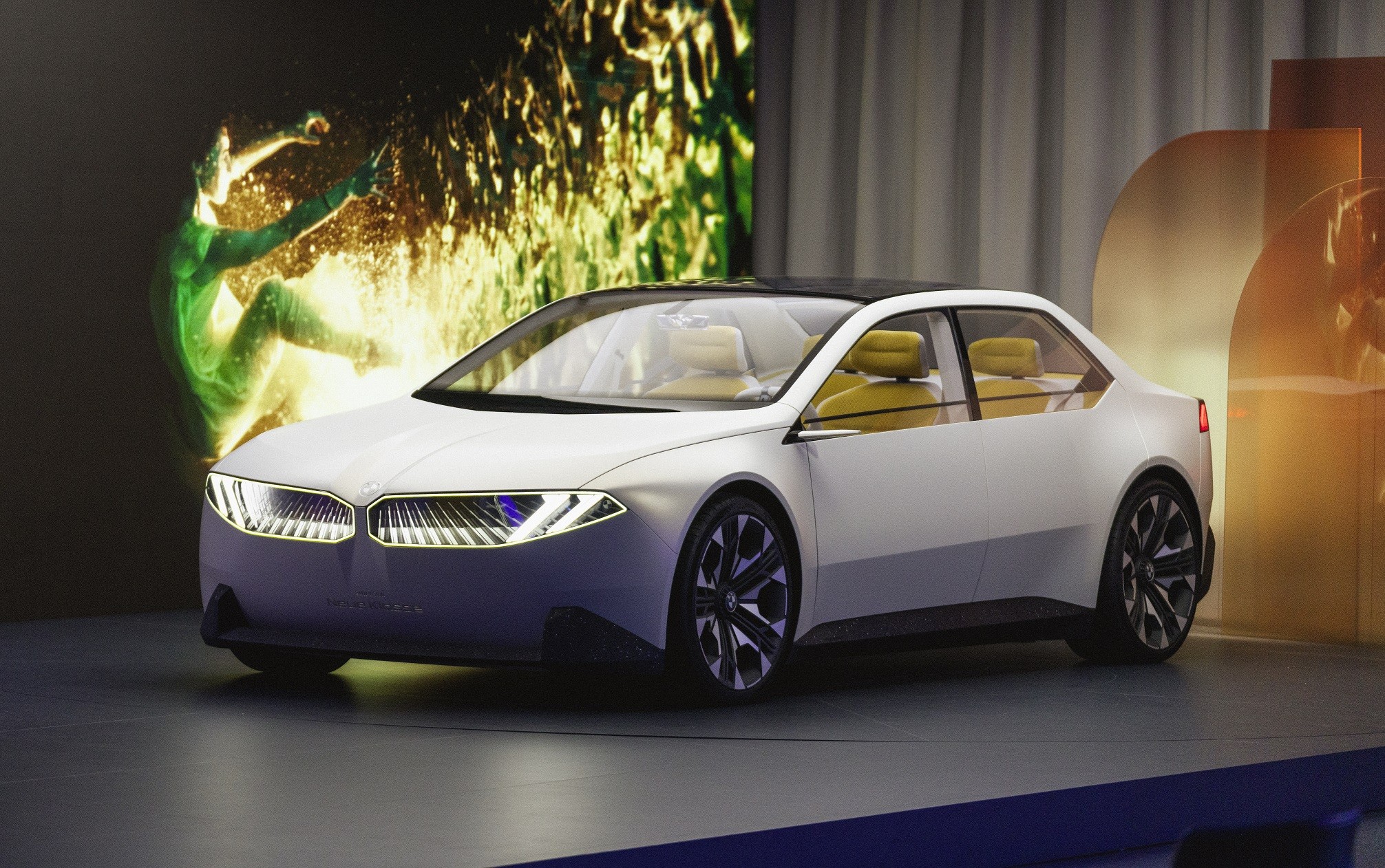 BMW testa nova linguagem visual para seus próximos carros