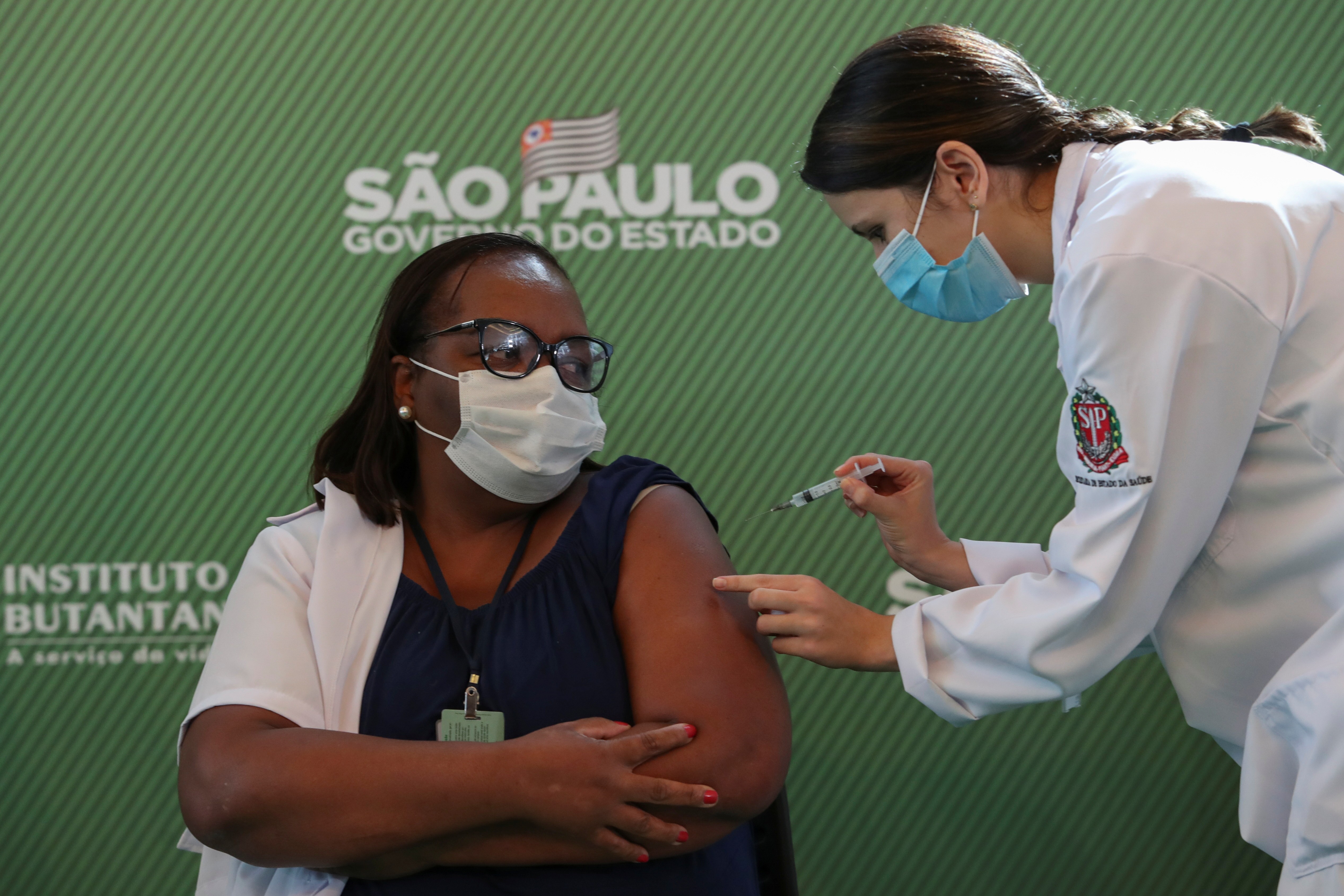 VacinaÃ§Ã£o contra a Covid-19 no Brasil: veja perguntas e respostas
