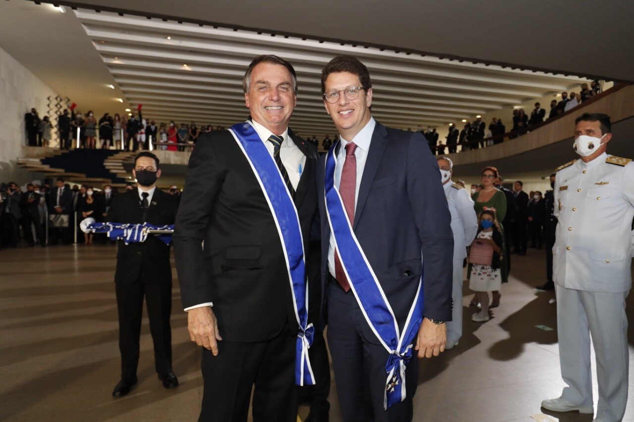 Jair Bolsonaro e Ricardo Salles (Foto: Twitter/Reprodução)