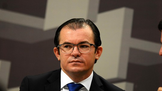 Conselho de administração da Petrobras veda Efrain Cruz para colegiado, dizem fontes