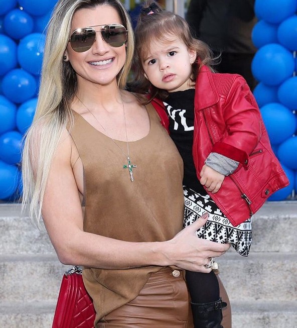 Mirella Santos e a filha, Valentina (Foto: Reprodução/Instagram)
