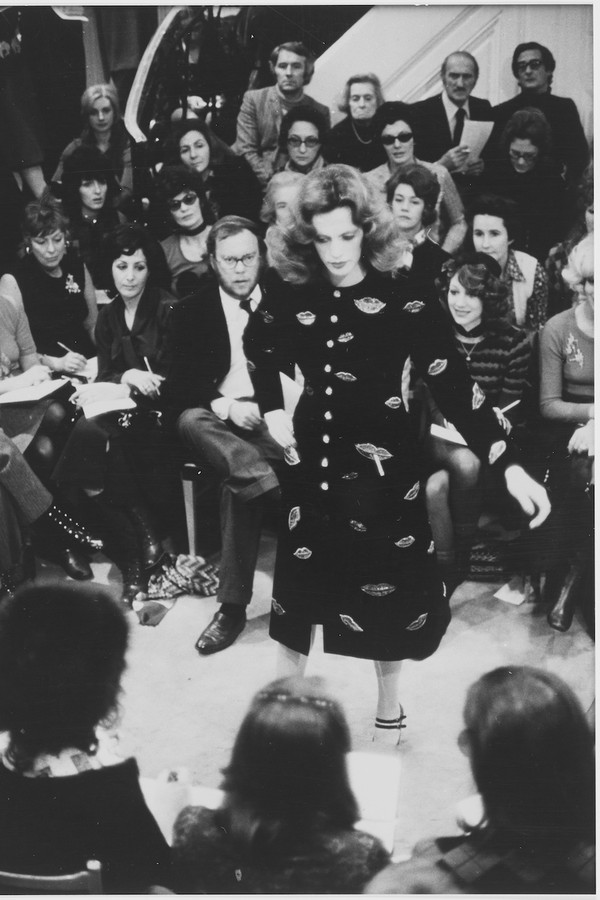 A coleção de alta-costura de verão 1971 (Foto: Musée Yves Saint Laurent)