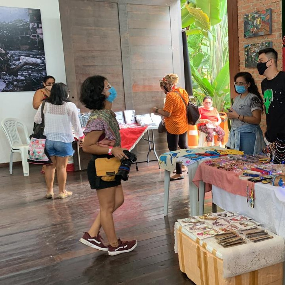  Mais de 70 empreendedores participaram da primeira edição da Feira da FAS em 2022. — Foto: Marcelo Moreira/Rede Amazônica