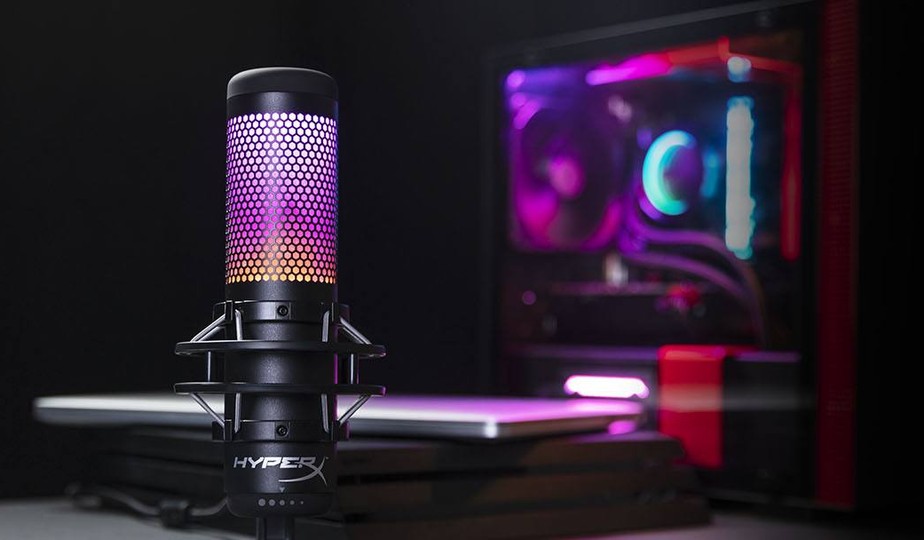 HyperX Quadcast S é bom? Veja preço e detalhes do microfone usado por streamers