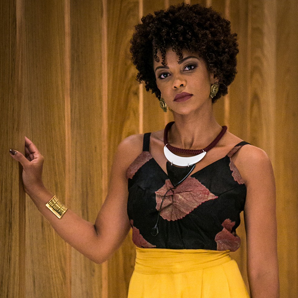 Em 'A Dona do Pedaço', Heloisa Jorge vai dar vida a Gilda, fisioterapeuta que se casa com Amadeu (Marcos Palmeira) — Foto: Paulo Belote / TV Globo