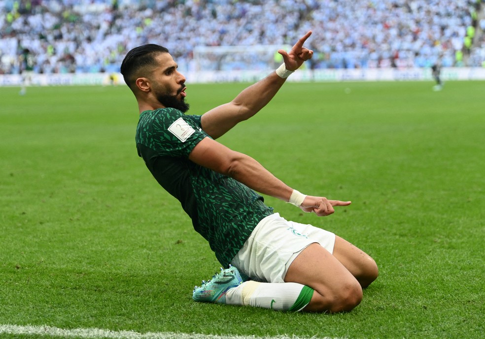 O jogador Saleh Al-Shehri, da Arábia Saudita, comemora o primeiro gol contra a Argentina — Foto: REUTERS/Annegret Hilse