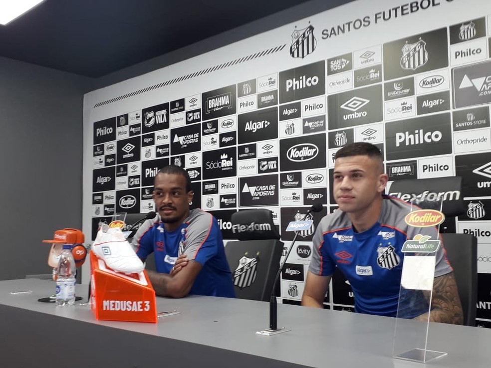 Troca: Saiba os números dos jogadores que o Santos queria oferecer por Tchê Tchê e Luan ao São Paulo