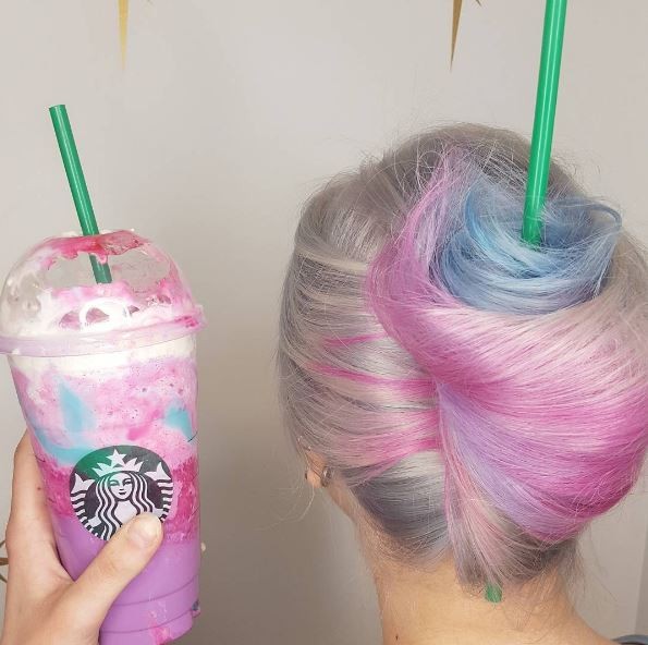 Unicórnios inspiram novo frappuccino do Starbucks americano (Foto: Reprodução/Instagram)