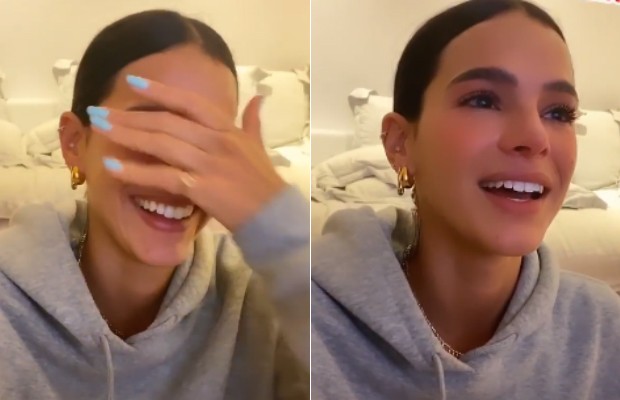 Bruna Marquezine chora emocionada  (Foto: Reprodução/Instagram)