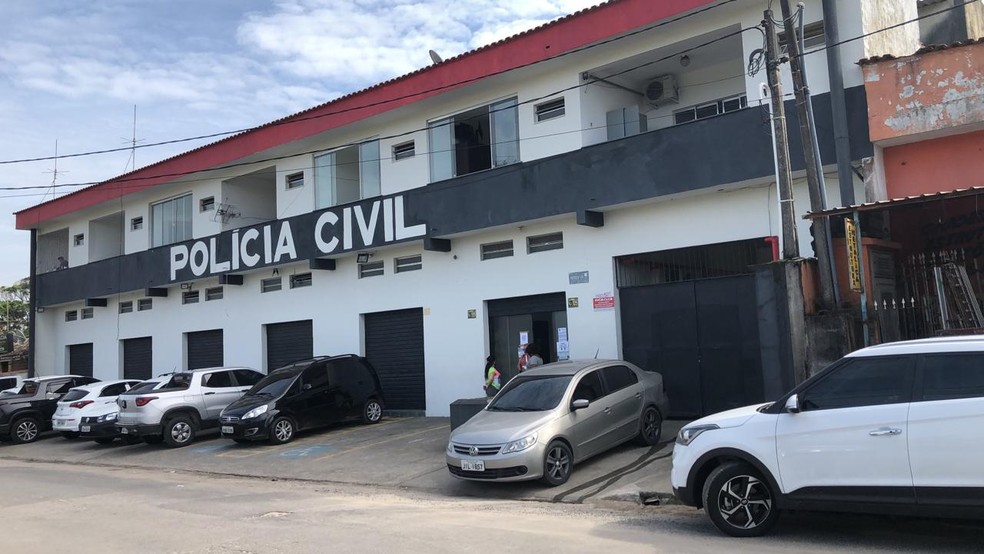 &Otilde;pera&ccedil;&atilde;o 'Coche' &eacute; coordenada pela Delegacia de Investiga&ccedil;&otilde;es Sobre Entorpecentes de Itanha&eacute;m &mdash; Foto: G1 Santos