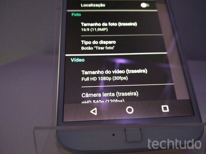 Câmeras do Motorola G4 são melhores do que as do iPhone SE (Foto: Fabrício Vitorino/TechTudo)