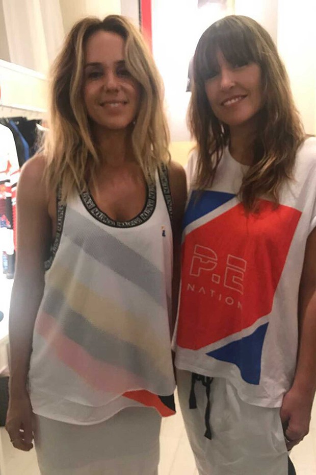 Pip Edwards and Claire Tregoning of activewear brand, P.E Nation (Foto: @SUZYMENKESVOGUE)
