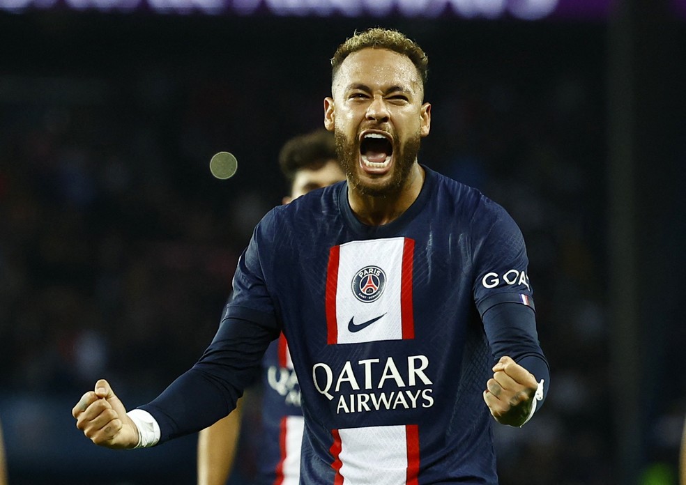 Neymar vibra com mais um gol pelo PSG  — Foto: Stephane Mahe/Reuters