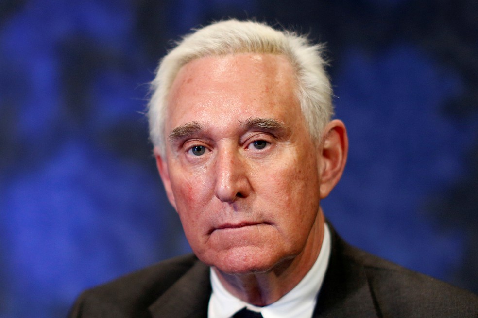 Roger Stone, em foto de fevereiro de 2017, foi preso na FlÃ³rida nesta sexta-feira (25) â€” Foto: Brendan McDermid/Reuters