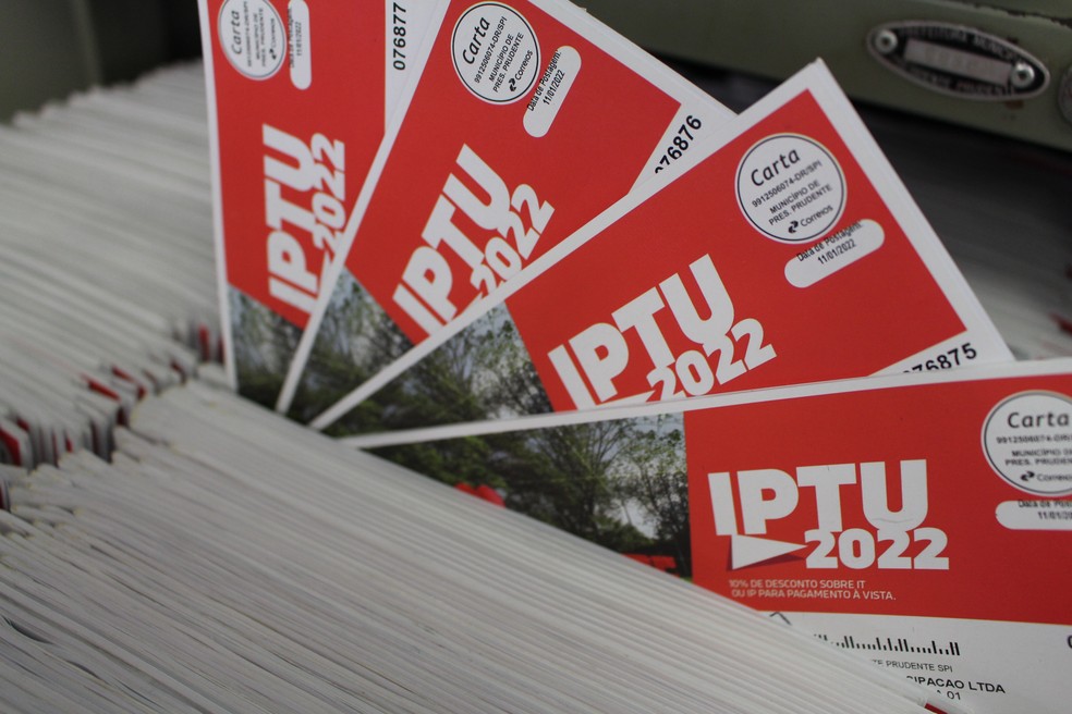 Foram impressos 137.423 carnês do IPTU em Presidente Prudente (SP) em 2022 — Foto: Mariana Padovan/Secom
