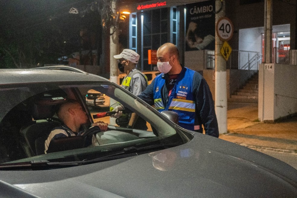 Nível de álcool no corpo também pode levar motoristas à prisão — Foto: Reprodução/Detran-SP