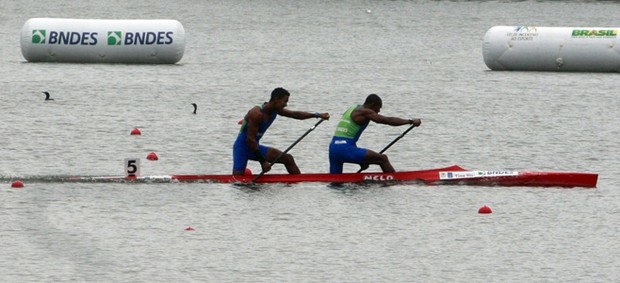 Erlon Silva e Ronílson Oliveira no Pan-Americano de canoagem (Foto: Divulgação CBCa)