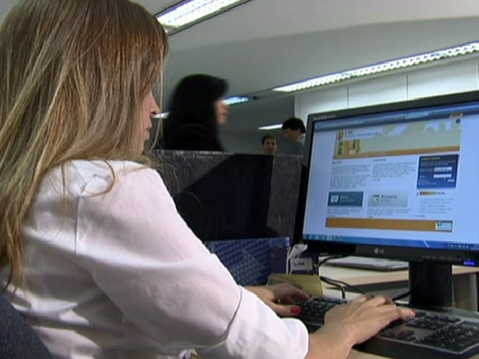 Curso busca possibilitar sociedade com maior transparÃªncia nas atividades do governo â€” Foto: Globo News