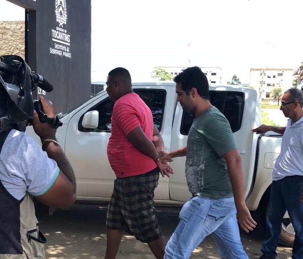 Suspeito de matar professor é preso — Foto: Manoela Messias/TV Anhanguera