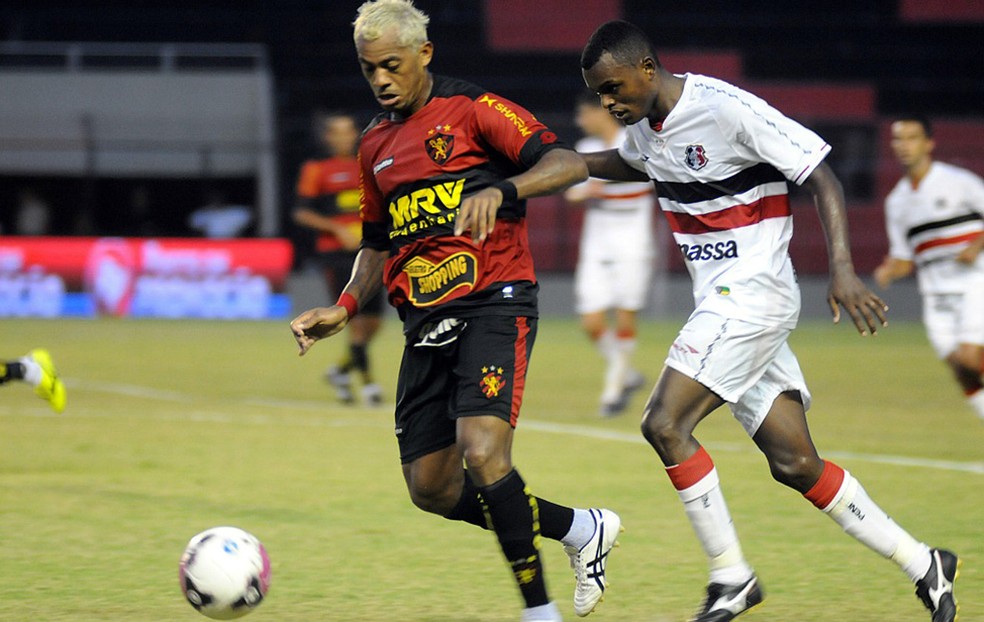 Marcelinho Paraíba teve uma boa passagem pelo Sport — Foto: Aldo Carneiro / Pernambuco Press