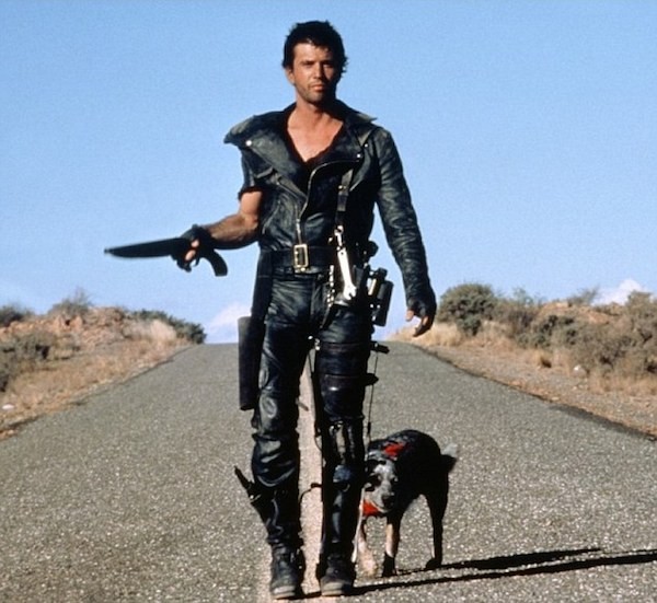 Mel Gibson em cena de 'Mad Max' (Foto: Reprodução)