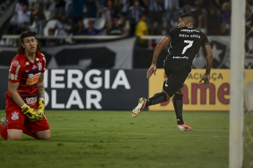 Corinthians tem histórico difícil em duelos contra o Botafogo no Rio de Janeiro; veja números