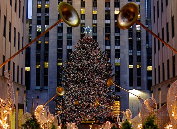 Árvore de Natal do Rockefeller Center, em Nova York (Foto: Rove Me/ Reprodução)