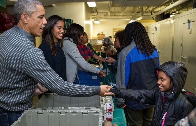 A família Obama também celebrou o  ThanksGiving (Foto: Reprodução/Instagram)