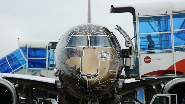 O E195-E2, da Embraer (Foto: Suhaimi Abdullah/Getty Images)