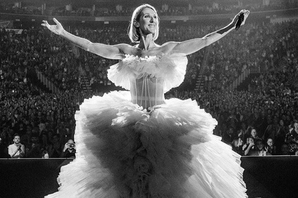 Céline Dion na turnê 'Courage' no Canadá (Foto: Instagram)