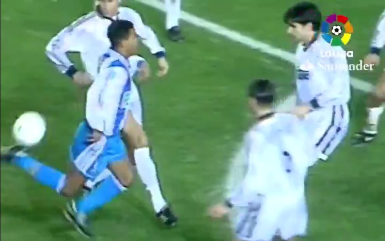La Liga faz homenagem aos 47 anos de Djalminha