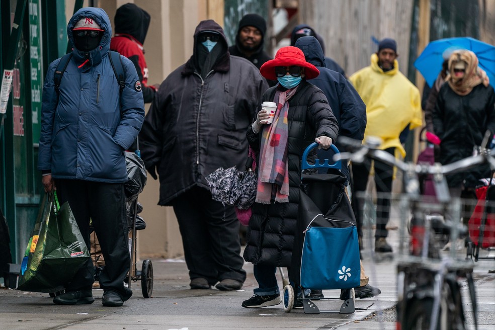 Milhoes De Pessoas Fazem Fila Para Receber Comida Nos Eua Mundo G1
