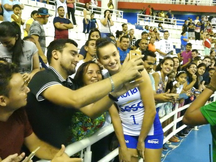Gabi Rio de Janeiro vôlei feminino Manaus (Foto: Marcos Dantas)