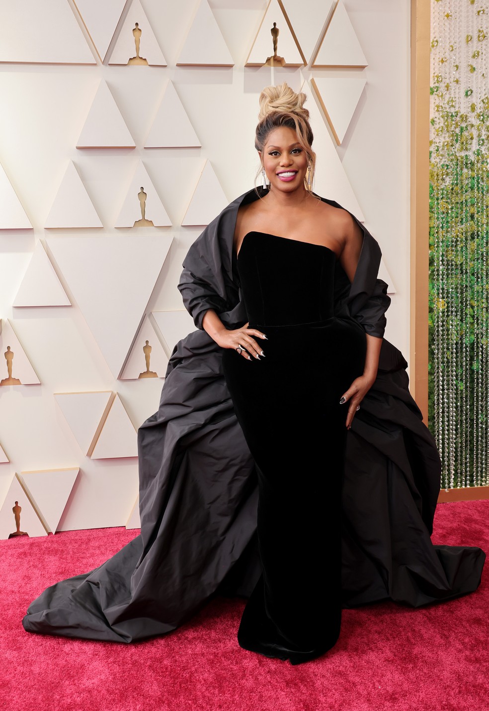 Laverne Cox no Oscar 2022 — Foto: Momodu Mansaray / Getty Images