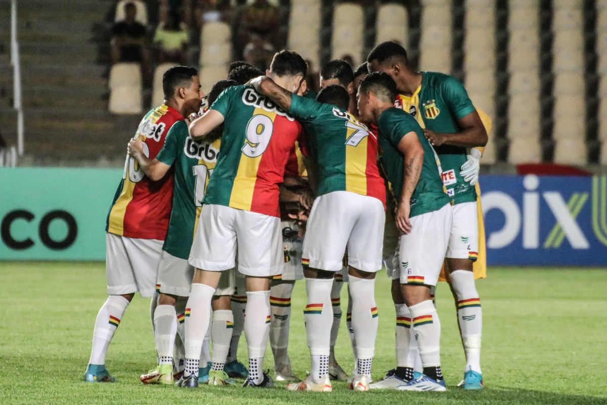 Exquisite Atuações Do Santos: Zé Rafael E Barreal Comandam Vitória Em Clássico Na Vila Belmiro Image in HD